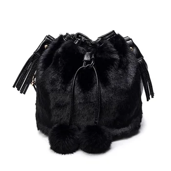 2022 Yeni Vintage Faux Tavşan Kürk Kadın Çantası Kadın postacı çantası Omuz Çapraz Zincir Kova Çanta Kış Yumuşak Bayan tasarımcı çantası Q6 Görüntü 2