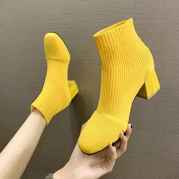 Bayan Streç Kumaş Patik Kadın 2021 Yüksek Topuklu Lüks Tasarımcı Yuvarlak Ayak Bayanlar Stiletto Moda yarım çizmeler Kauçuk Sonbahar