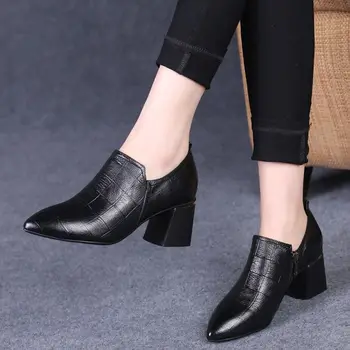 Cresfimix botas femininas kadın moda siyah sivri burun kare topuk sonbahar kısa çizmeler bayan rahat konfor bahar çizmeler a6036
