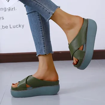 Moda 2022 Yaz Kadın Düz platform sandaletler Bayanlar Burnu açık Slayt Sandalet Dışında Rahat Kalın Terlik Büyük Boy 35 ~ 43 Görüntü 2