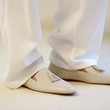 Moda Kadın Loafer'lar Kore Tarzı Basit düz ayakkabı Yumuşak Hakiki Deri Yuvarlak Ayak Bayan Katır İlkbahar Sonbahar Kadınlar Flats Görüntü 2